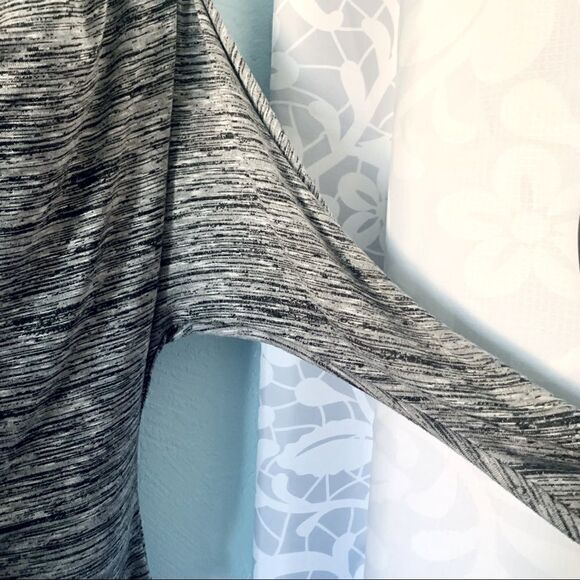 Max Edition Drape Neck Dolman Pullover Tunic Top Size Medium - Picture 7 of 11